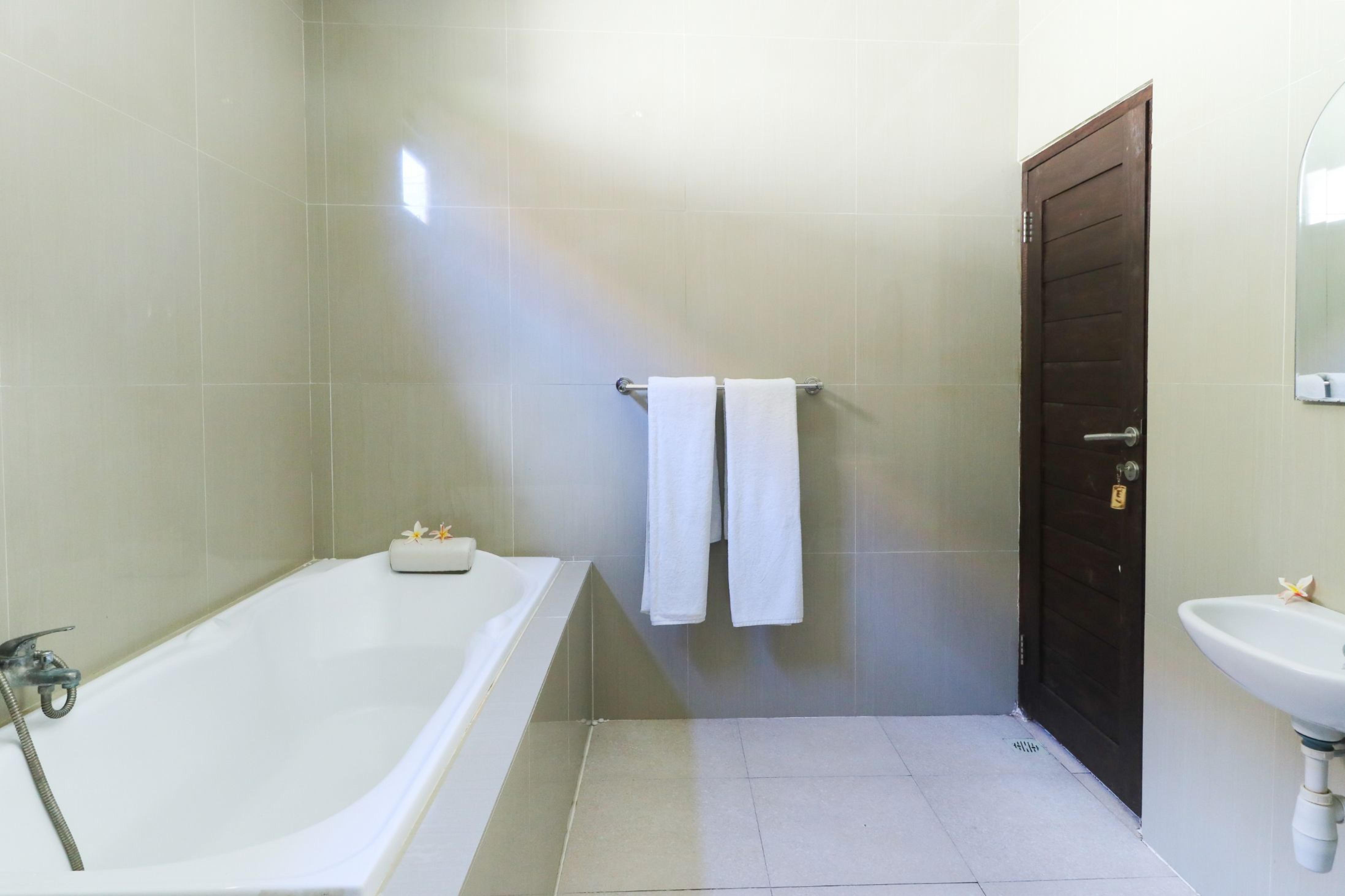 Taman Damai Bungalow Tanjung Benoa Exteriér fotografie
